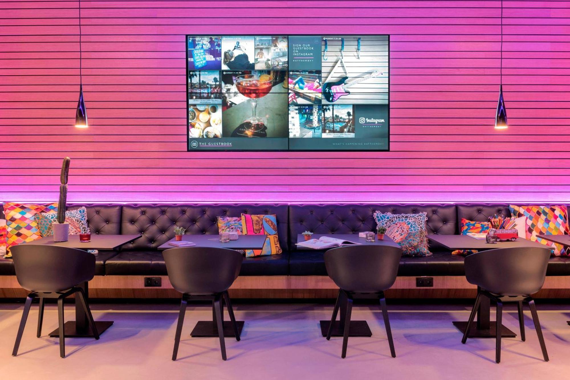 Moxy Milan Linate Airport Hotell Segrate Exteriör bild