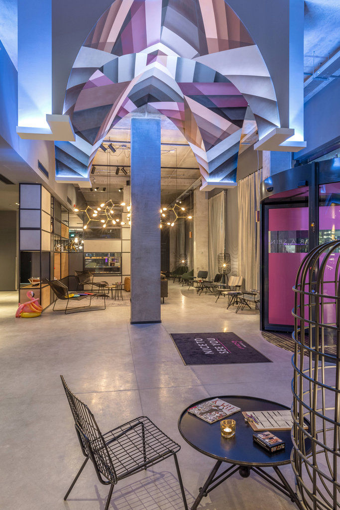 Moxy Milan Linate Airport Hotell Segrate Exteriör bild